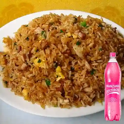Combo Arroz Valenciana para 9 + Postobón Manzana 1.5 L