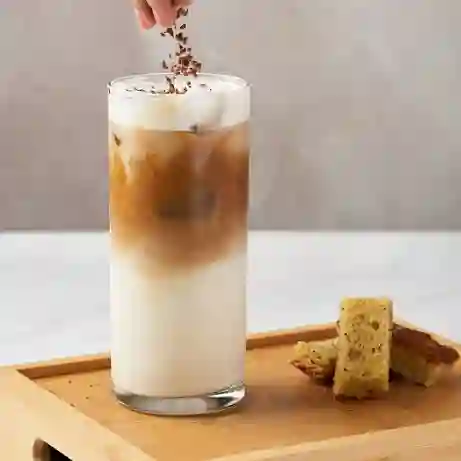 Iced Latte 16 Oz