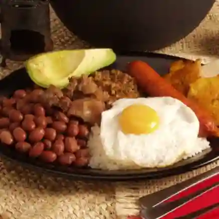 Bandeja Tipica