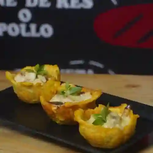 Canasta de Pollo en Salsa Blanca