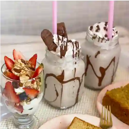 Malteada Kinder Bueno