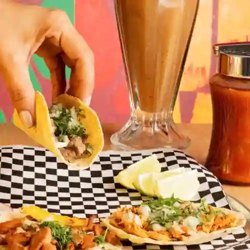 Combo de X4 Tacos + Agua Fresca