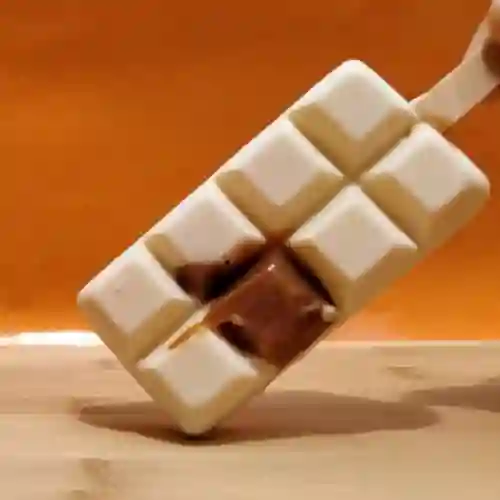 Tres Leches con Arequipe