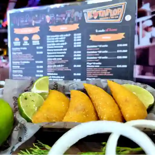 Empanada Plop