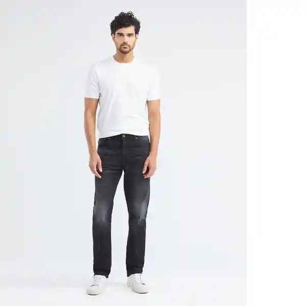 Relaxed Fit- Revenge Negro Noche Ultraoscuro Talla 34/32 Hombre Chevignon