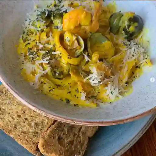 Pastas a la Marinera Brava
