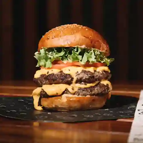 Mega Burger Doble Carne Doble Queso