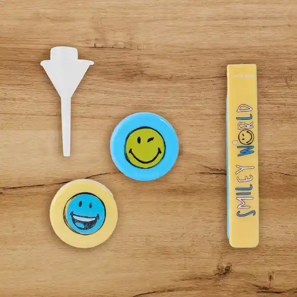 Kit de Viaje Smiley World Series Miniso