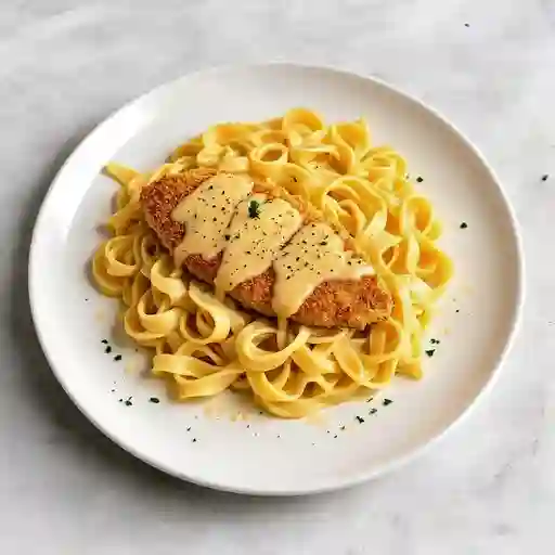 Fetuccini cremoso con pollo
