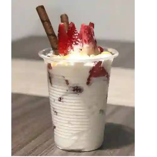 Fresas con Crema 12 Onz