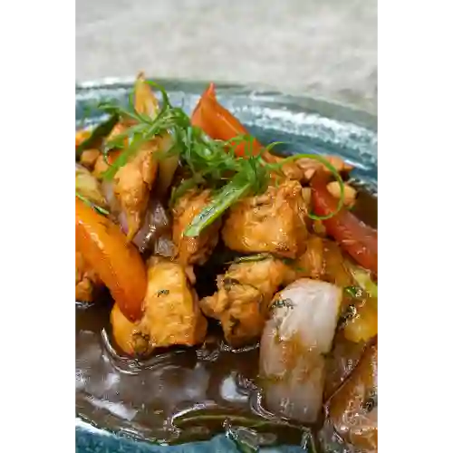 Pollo Saltado