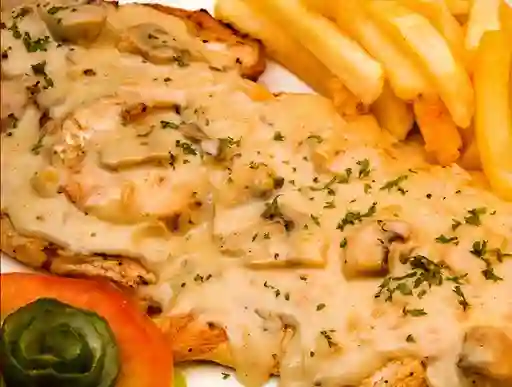 Pechuga en Salsa de Champiñón