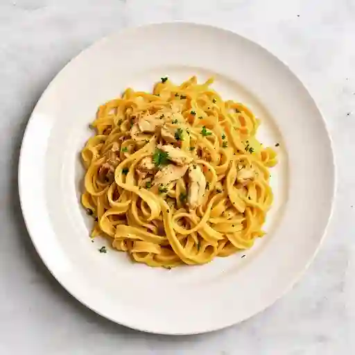 Espagueti con Pollo Completo