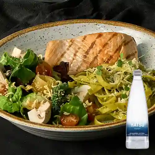 Combo Mixto de Salmón + Agua Hatsu Natural 500Ml