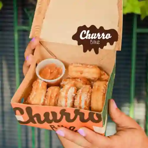 14 Mini Churros + 1 Salsa