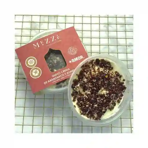 Queso Crema Con Arándanos - Mezze
