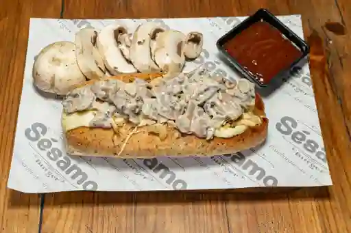 Perro Pollo Champiñones