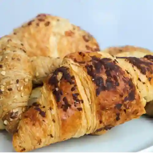 Croissant Cuatro Quesos