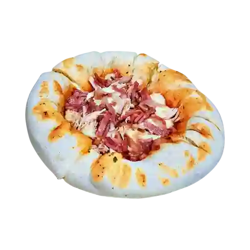 Pizza Tocineta y Pollo Small