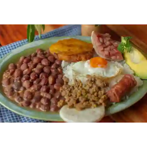 Bandeja Paisa