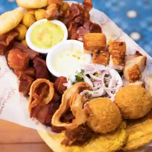 Batea de Chicharrón