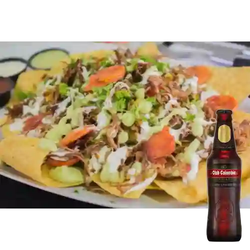 Combo Nacho Especial + Club col. Negra Bot. 330ml