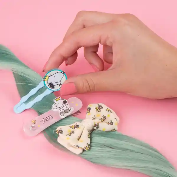 Set de Broches Para Cabello Serie Snoopy Miniso