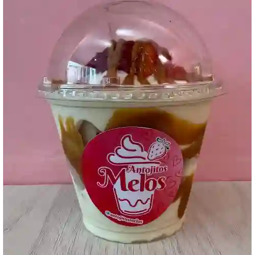 Fresas con Crema 9 Onzas Tradicional