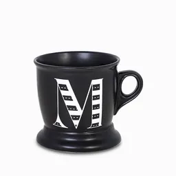 Ambiente Gourmet Mug con Letra M Negro