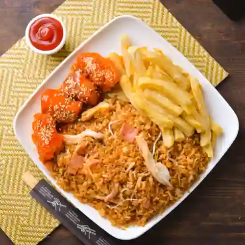 Arroz con Cerdo Agridulce Md + Bebida