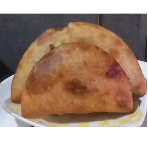 Empanada Venezolana Salchicha