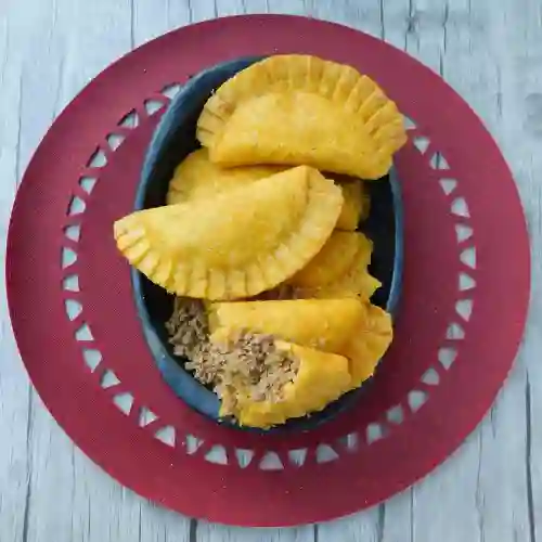 Empanada de Maíz Carne