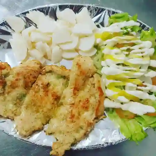 Pechuga Asada con Bollo