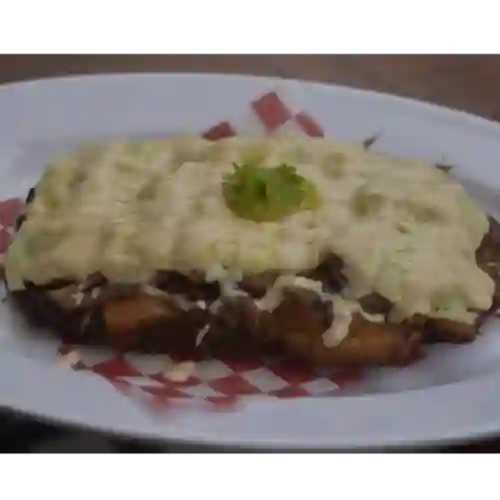 Patacón con Carne