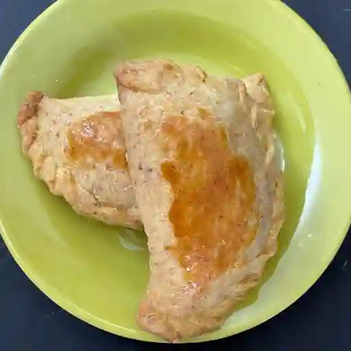 Empanadas de queso y carne (12 und)