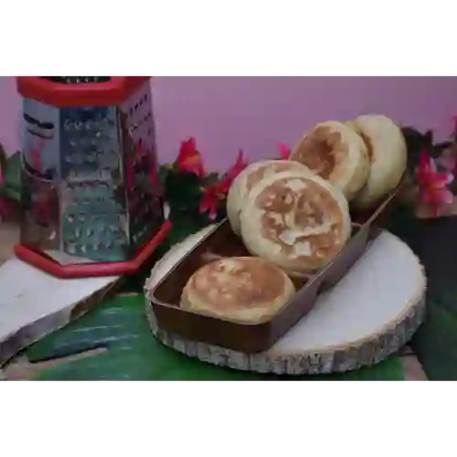 5 Arepas Especiales + Bebida 1 Lt