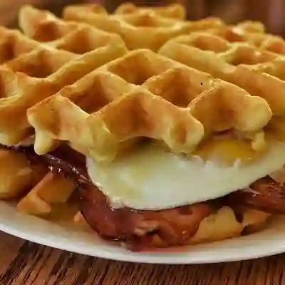 Waffle Salado Desayunos