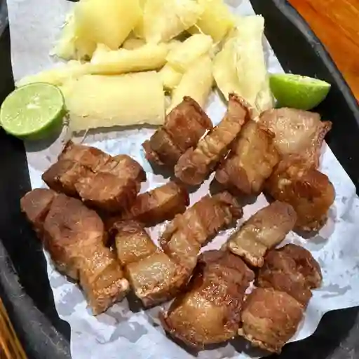Plato de chicharrón