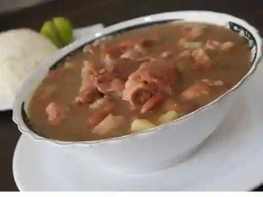 Sancocho de Zaragoza con Patica de Cerdo