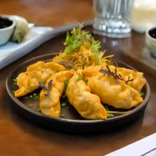Crispy gyoza camaron y vegetales