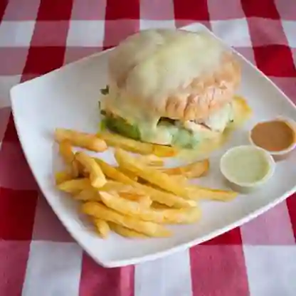 Hamburguesa de la Casa Gratinada