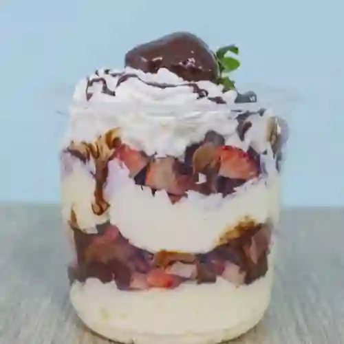 Fresas con Crema 24Oz