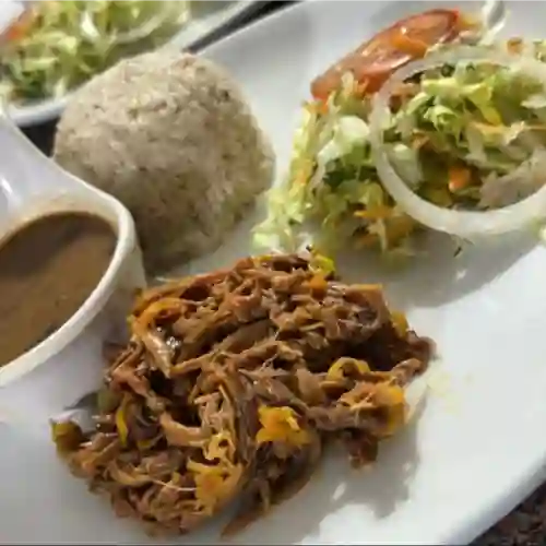 Carne Desmechada