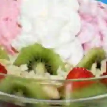 Ensalada con Helado 12 Onz.