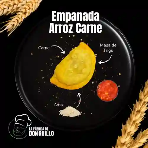 Empanada Arroz Carne