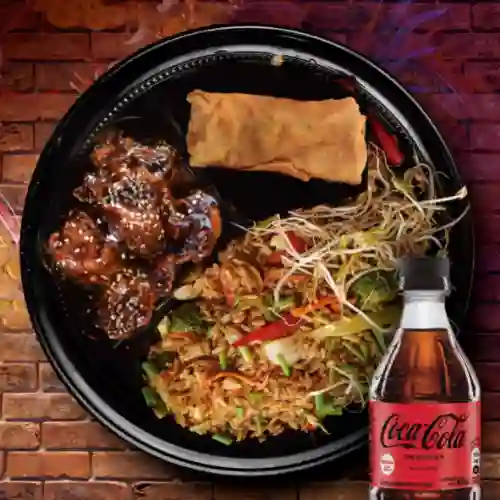 Plato Mix Pollo Crocante + Coca-Cola Original 250 ml