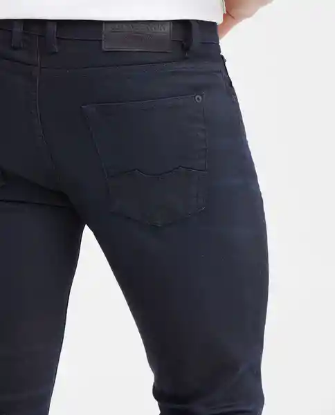 Jean Súper Slim Fit Color Azul Clásico Oscuro 36/32 Chevignon