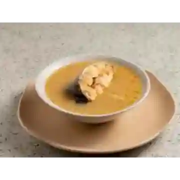Consomé de Pescado con Rodaja