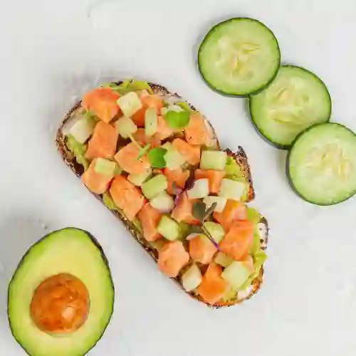 Tostada de Salmón