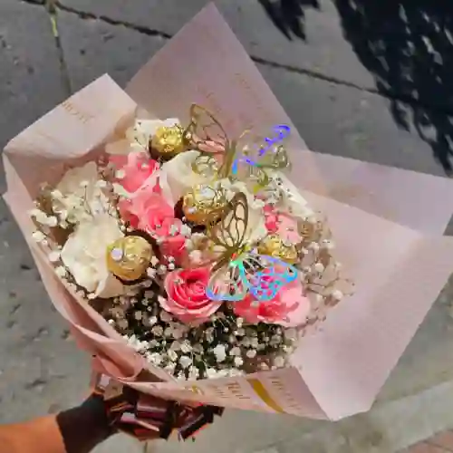 Ramillete con Mariposas